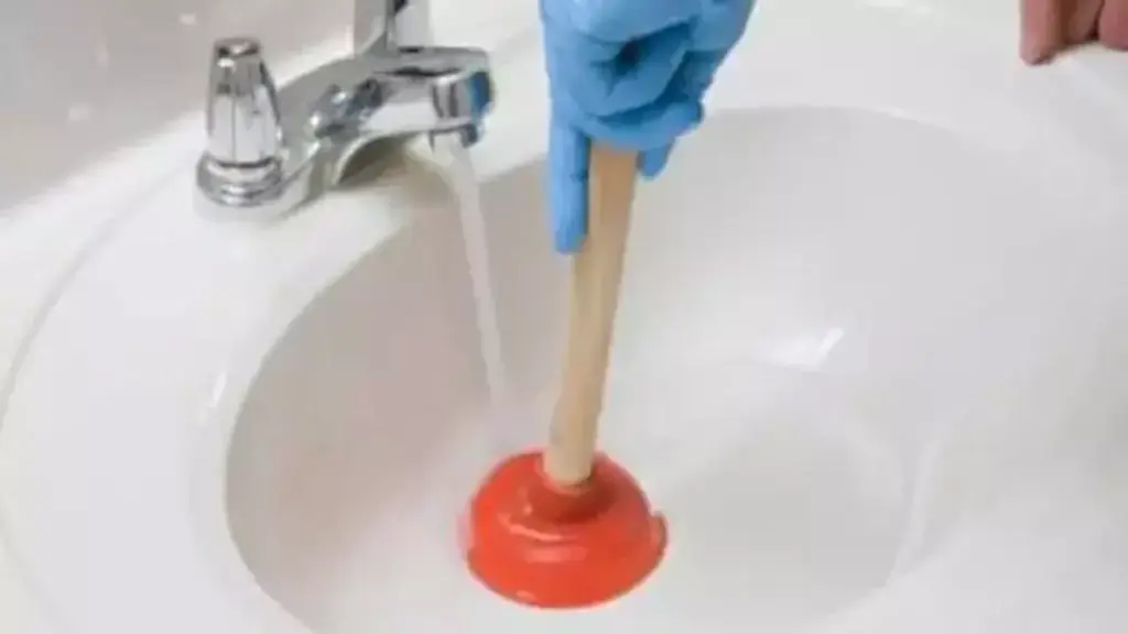 Reşadiye Mahallesi Mutfak Lavabo Tıkandı Su Gitmiyor
